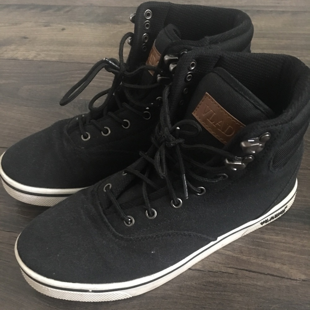 VLADO MEN SHOES